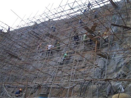 科尔沁右翼中公路桩基检测